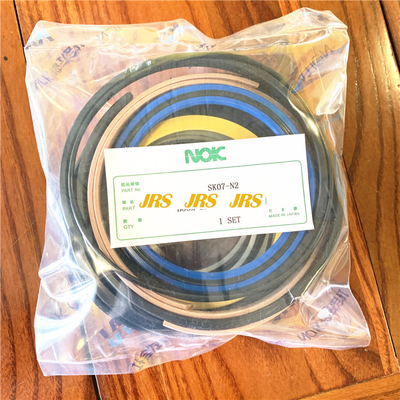 SK07-2 SK07-N2の腕ブームのバケツ シリンダー シールのキットの制御弁のシールのキットの中心はKobelcoのためのシールのキットを結合する